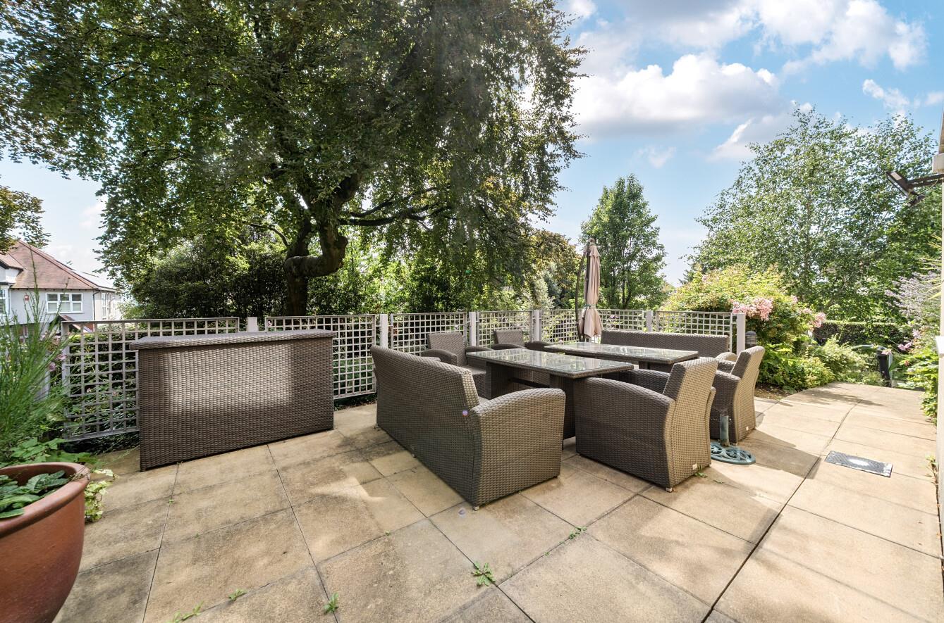 Pantygwydr Court, Uplands, Swansea, SA2 0AW